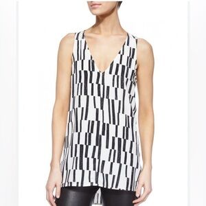 🖤 Vince Abstract Print V-Neck Tank – Size Large